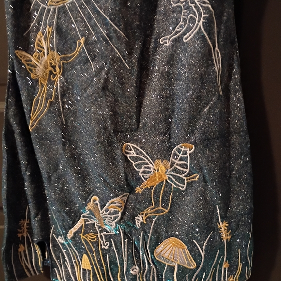 Sequined Unique Beautiful New Dress - Picture 9 of 11